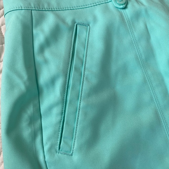 $10 SUMMER SALE Izod Golf skort - Picture 6 of 10